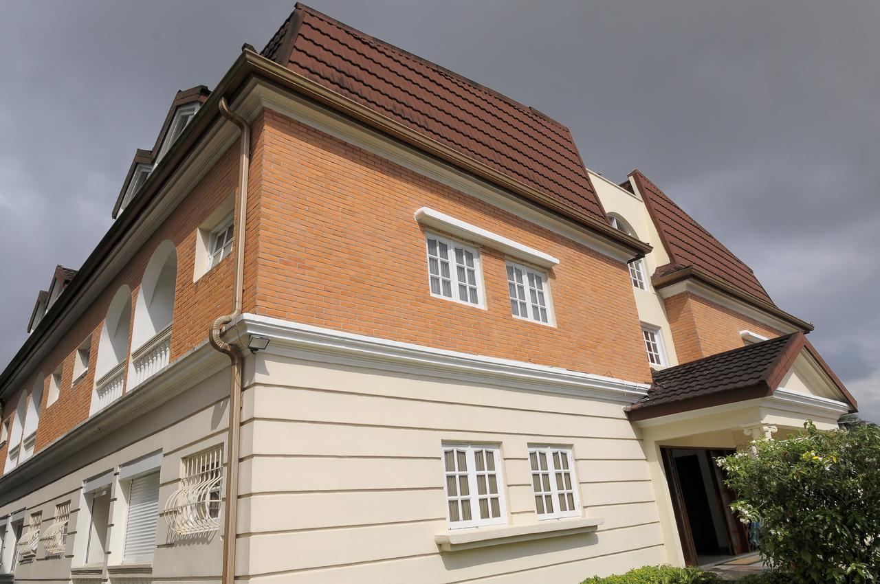 Residence Eburnea Abidjan Exterior photo