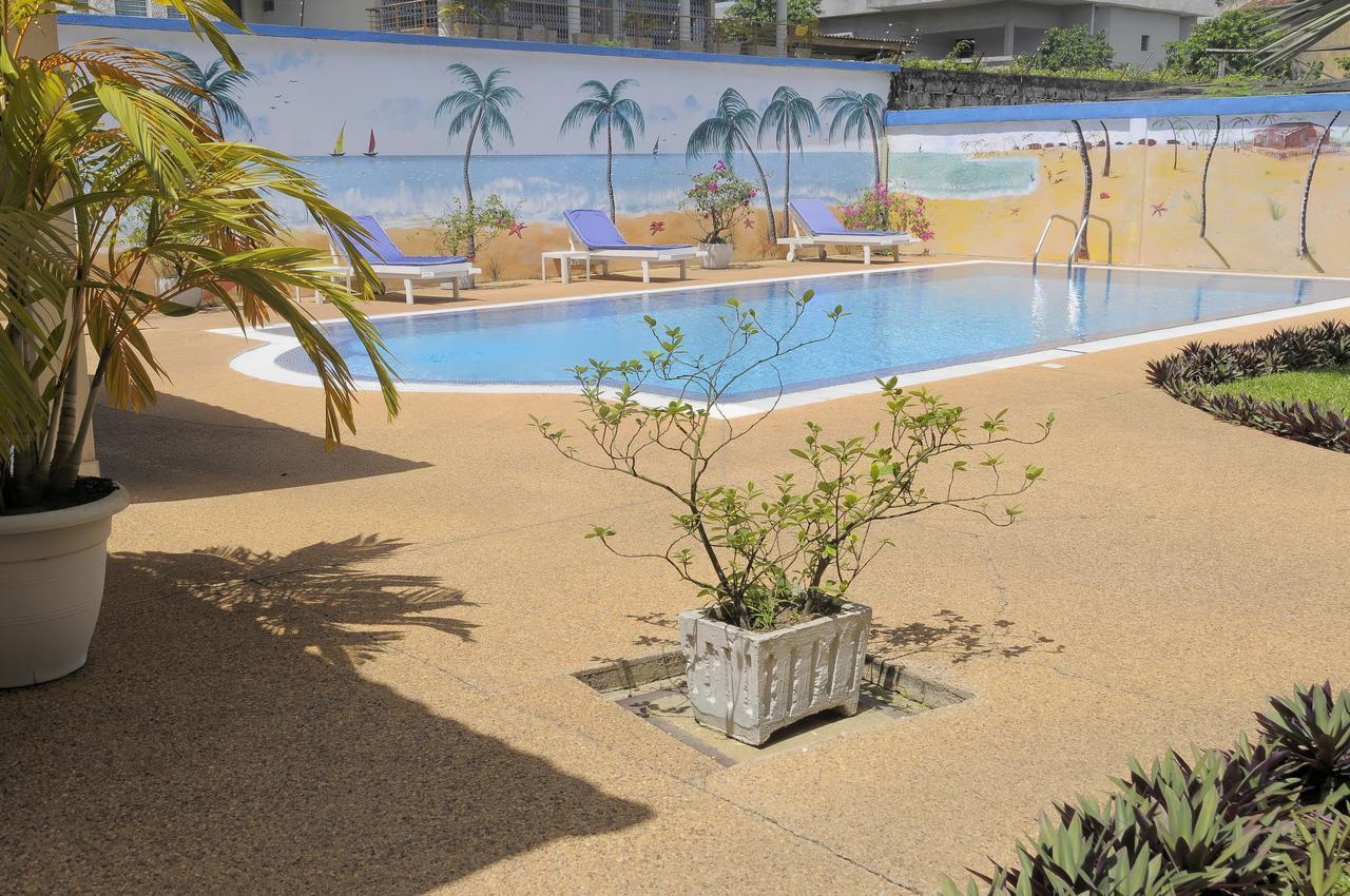 Residence Eburnea Abidjan Exterior photo